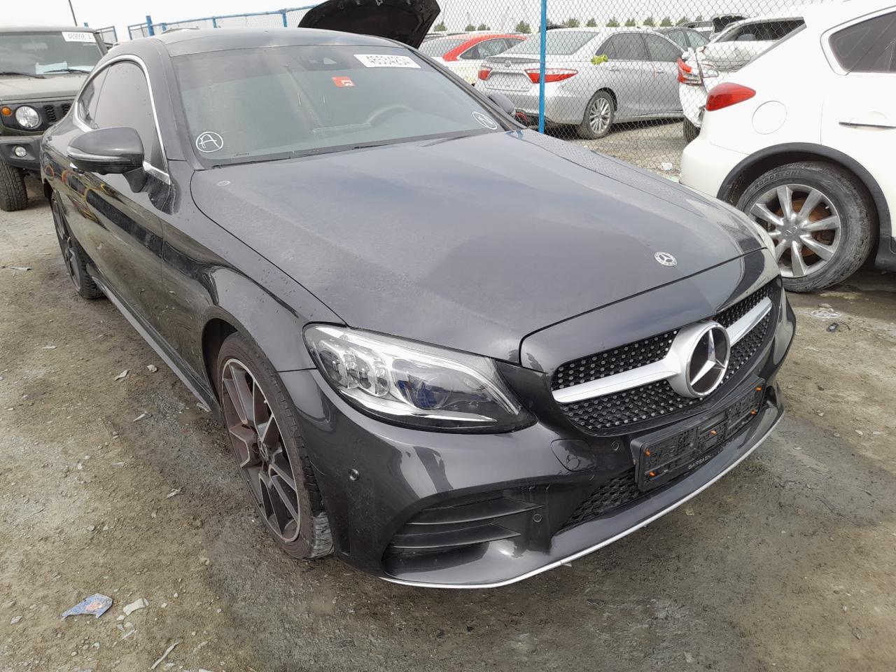 W1KWJ8AB5LG027847